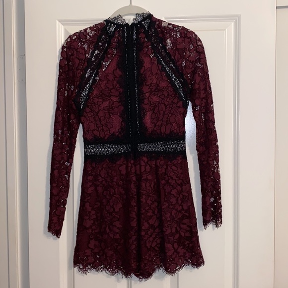 Alexis Eva Long Sleeve Lace Romper - Picture 8 of 9